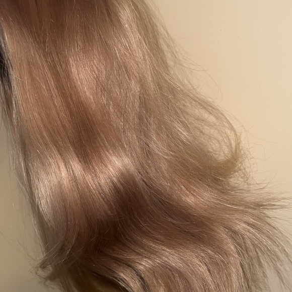 BLONDE HUMAN HAIR WIG WITH BANG - Picture 3 of 3